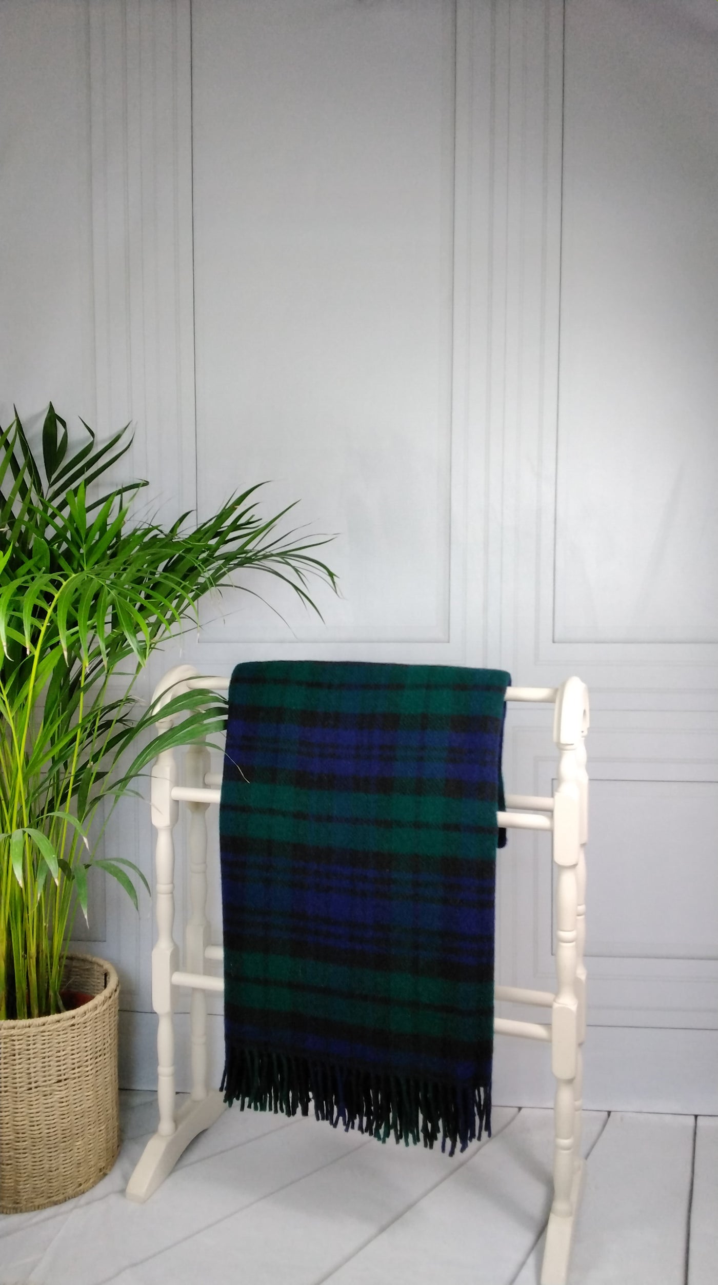 Tartan Pure Wool Throw