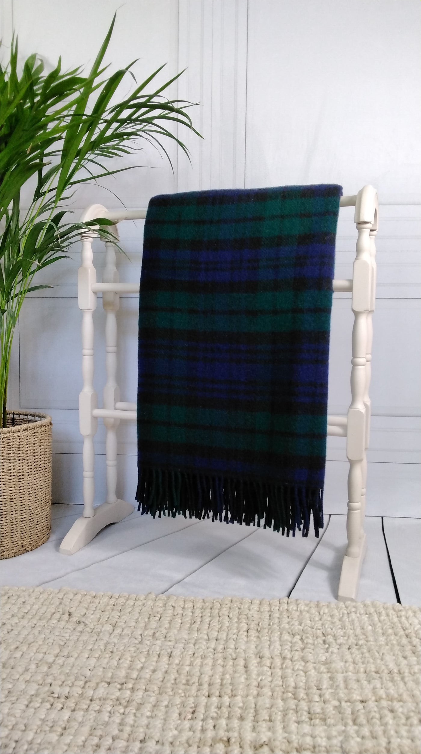 Tartan Pure Wool Throw
