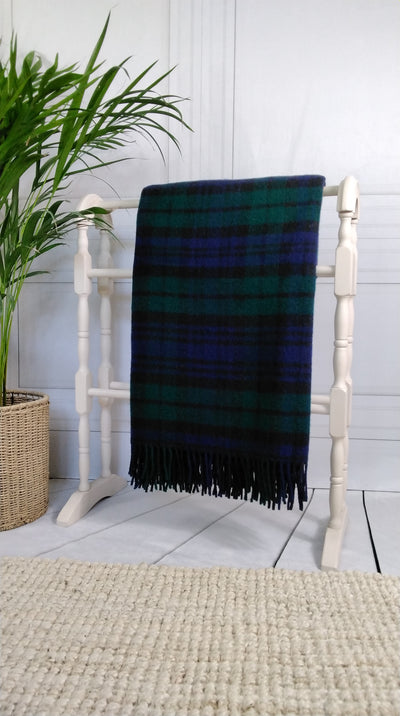 Tartan Pure Wool Throw