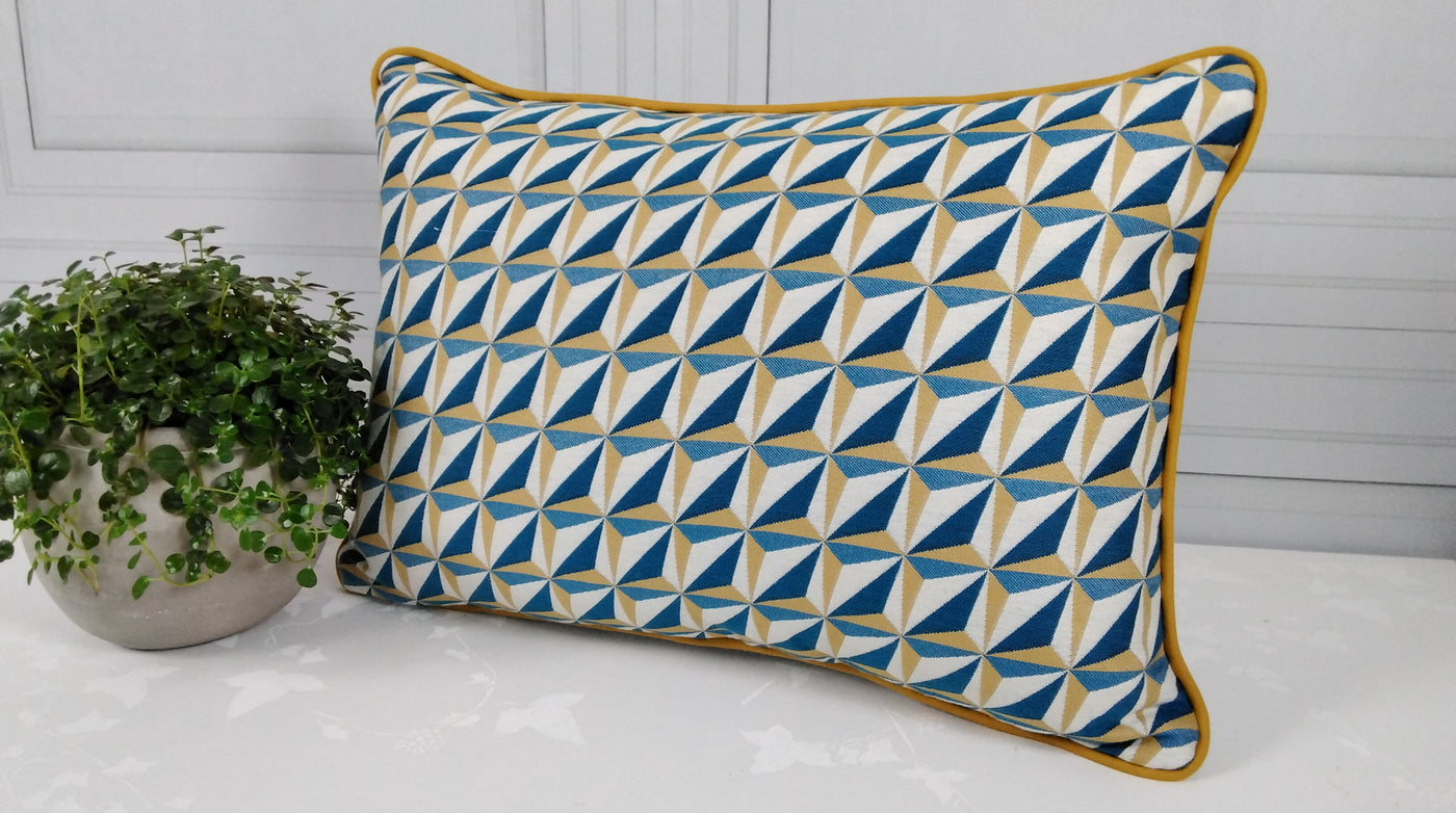 Geometric Cascais Cushion