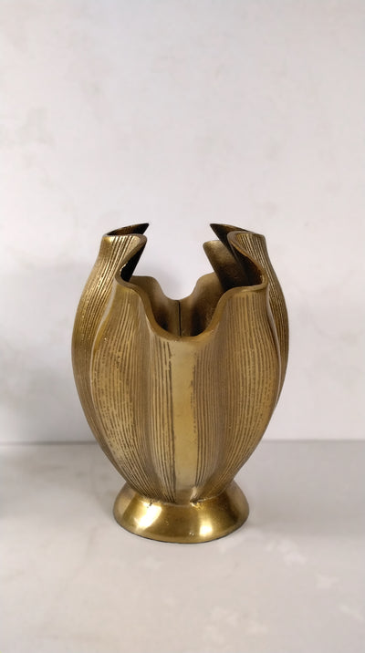 Golden Shell Vase