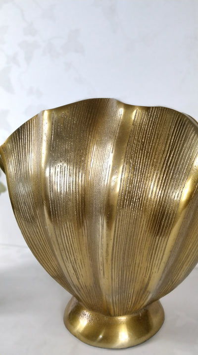 Golden Shell Vase